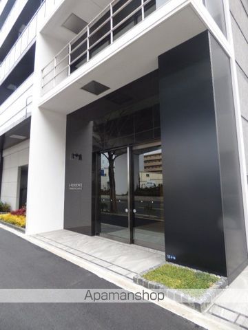 SーRESIDENCE高井田CENTRALの玄関写真
