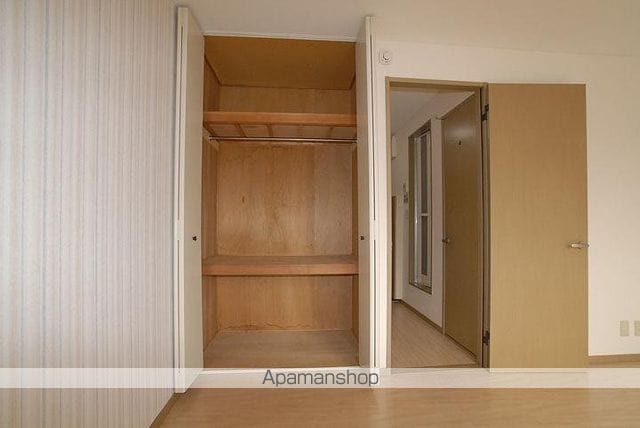 リバーサイドオオバヤシE棟の内装写真