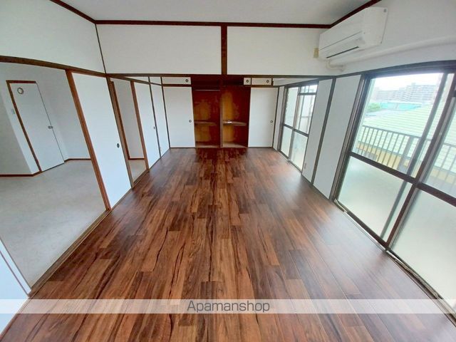 岡田コーポの内装写真