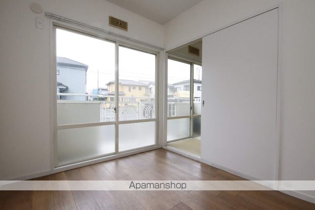 apartment 埼玉県坂戸市中富町68-3
地図を見る
