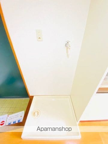 ロイヤルマンション大和町の内装写真