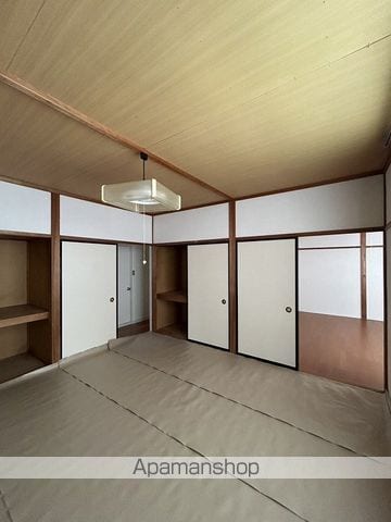 コーポ浮中の内装写真
