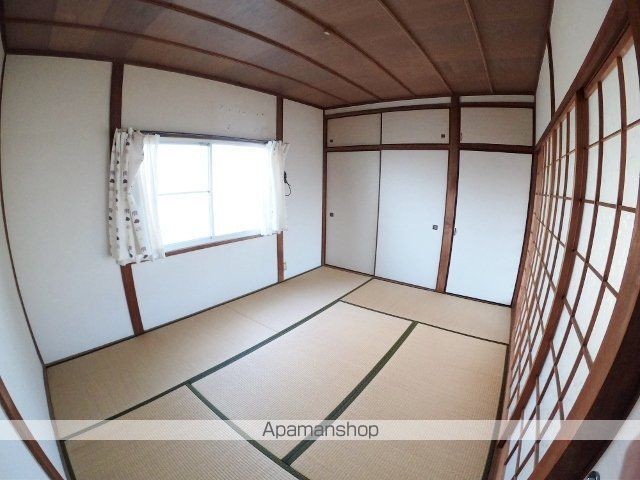 吉岡貸住宅の内装写真