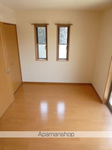 Lucent Houseの内装写真