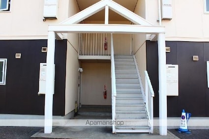 屋島フレグランス[3K/50.69m2]のエントランス