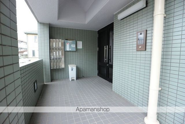 アネックス東名の玄関写真