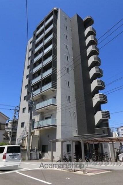 ＭＡＹＦＡＩＲ　ＳＴＡＴＩＯＮ　ＦＲＯＮＴ　ＰＲＥＭＩＵＭ[1LDK/31.04m2]の外観1