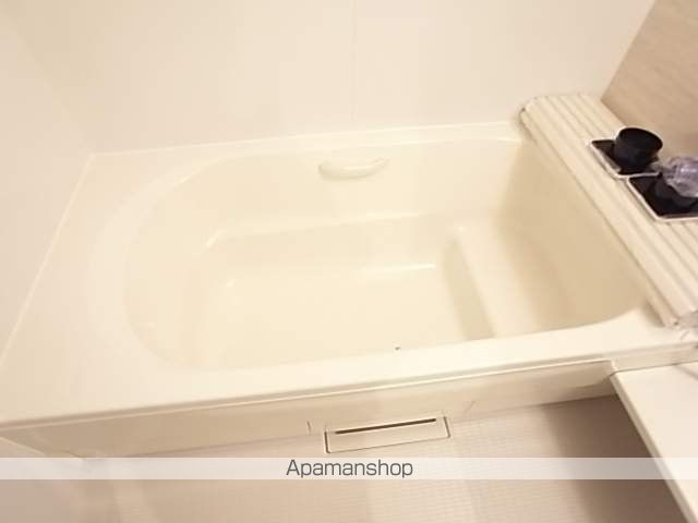 LUCIANNA EASTの内装写真