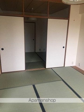 コープ野村京山の内装写真