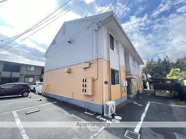プレジール三宅 B棟