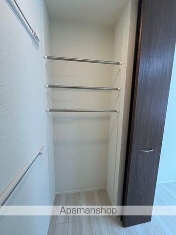 プレジデント持田 A棟の内装写真