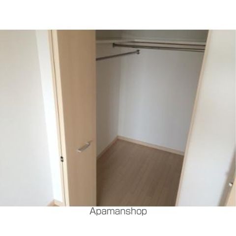 フラットリア春日の内装写真