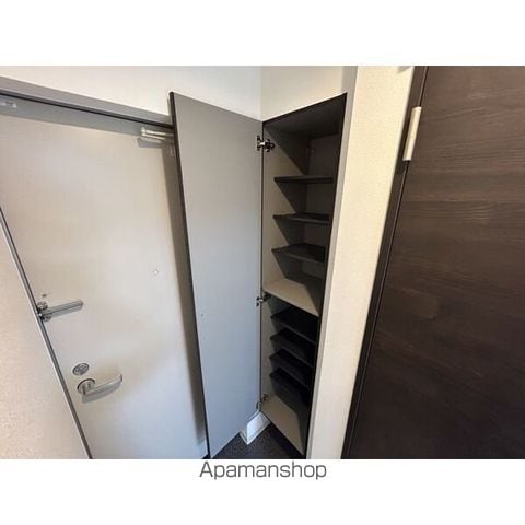 ジーメゾン石津町東アビテの内装写真