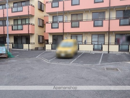 入間プレミアム[1K/21.6m2]の駐車場