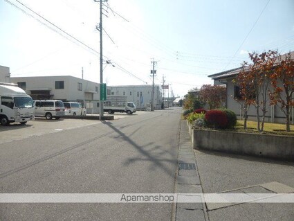 長野県長野市稲田３丁目[3DK/62.95m2]の周辺1