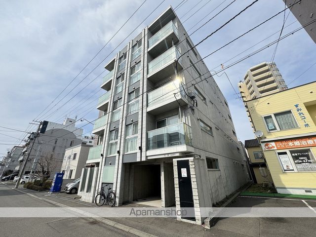 札幌市東西線 南郷７丁目駅 徒歩7分 5階建 築11年の外観写真