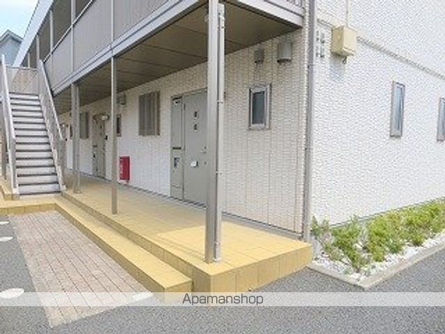 コワンテールAの玄関写真