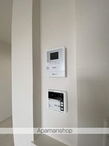 メニーズコート西宮の沢タウンD棟の内装写真