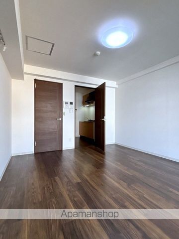 フレンシアノイエUCHIHOMMACHIの内装写真