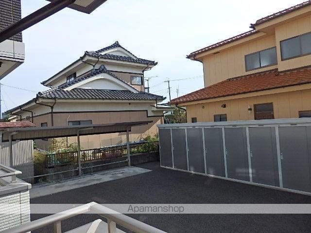 リバーサイド高砂壱番館の玄関写真