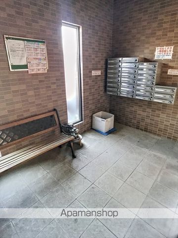 ハイタウン ロボキャラの内装写真
