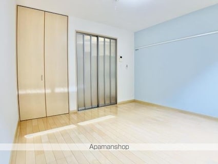 オークヴィラＡ棟[1K/26.73m2]のリビング・居間3