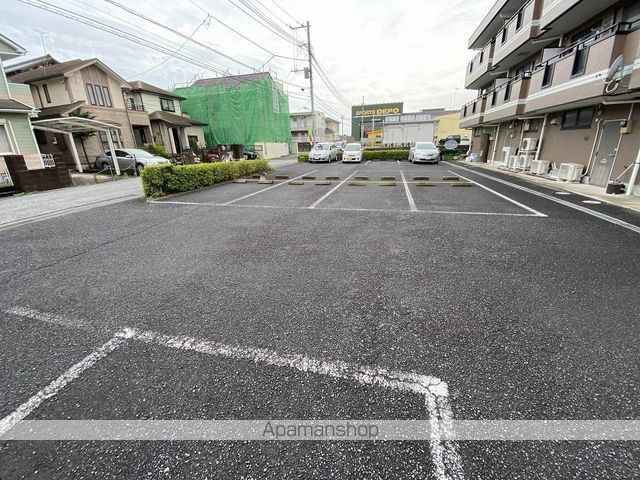 【成田市美郷台のマンションの写真】