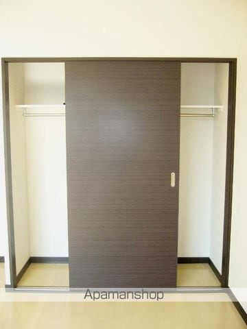 レオネクスト六軒屋の内装写真