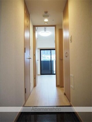 ルーブル東十条[2LDK/57.6m2]の玄関