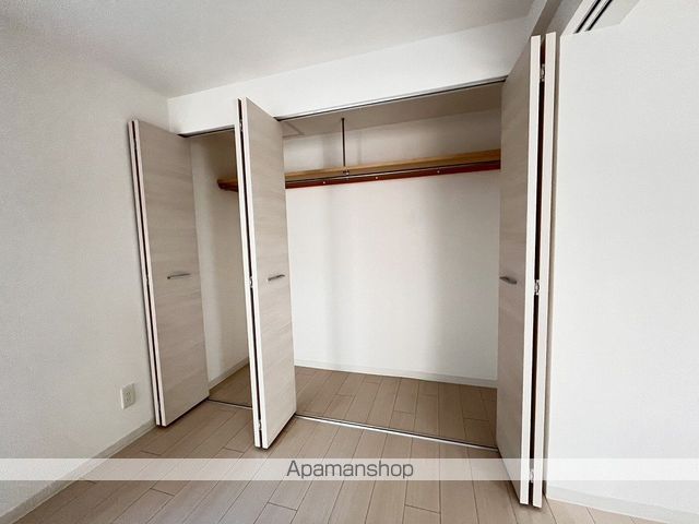 モルティーニ宮の森の内装写真