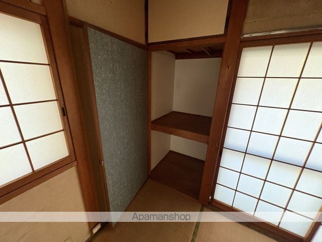 上石切町1丁目貸家の内装写真
