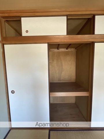 マンション東の内装写真