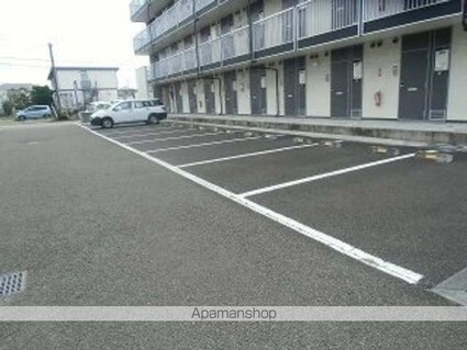 レオパレス福田町南[1K/20.81m2]の駐車場