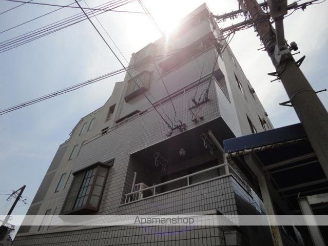 ファミールK&Mの外観写真