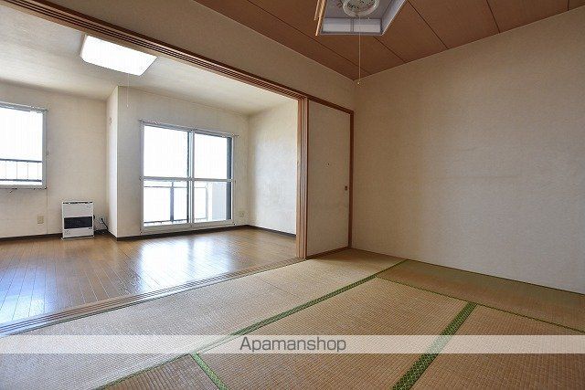 TRYーCOURTの内装写真