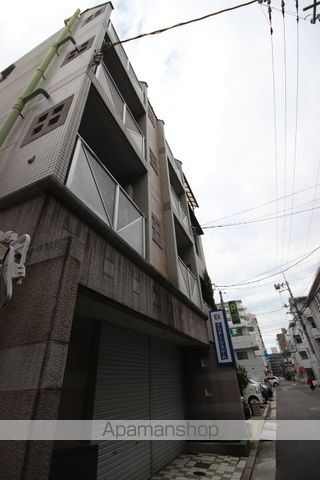 AHビルの外観写真