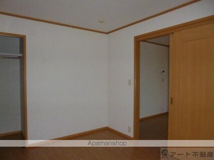 愛媛県松山市山越１丁目[2LDK/58.53m2]のリビング・居間