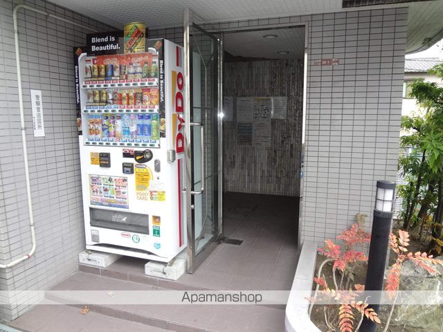 レオハイム長尾IIの玄関写真
