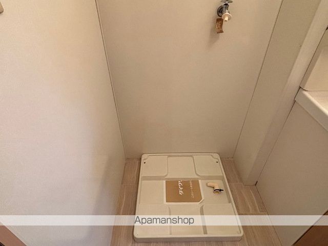 リビングタウン若杉 Aの内装写真