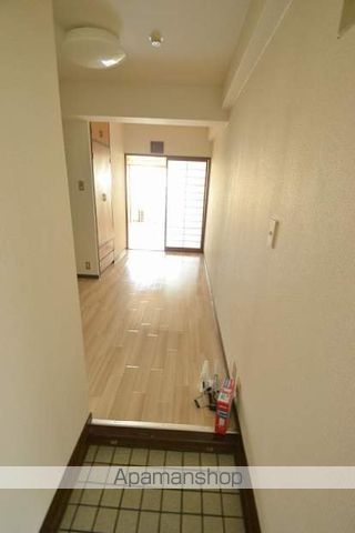 和秀舟入本町ビルの内装写真