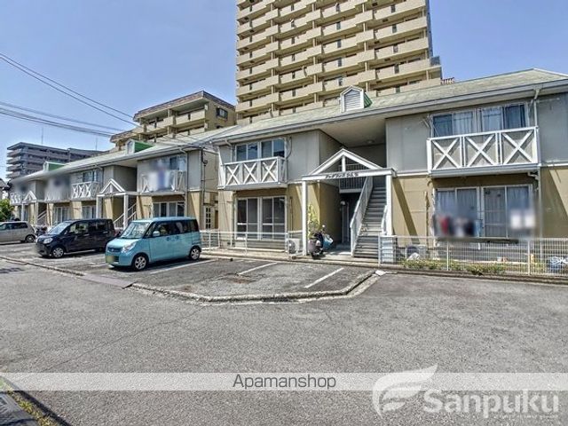 フレグランスタムラの外観写真