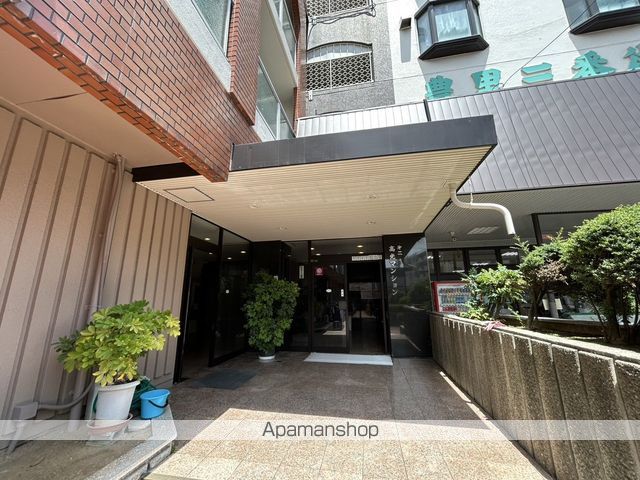 第2高光マンションの玄関写真