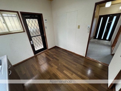 甲南町耕心２丁目１０３５－２０４貸家[4DK/68.03m2]のリビング・居間