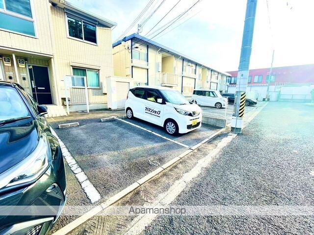 ウィット塩屋[2LDK/57.94m2]の駐車場4