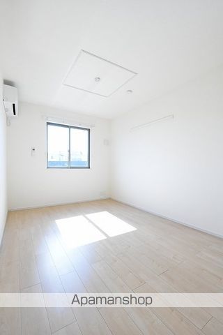 Nゲート IXの内装写真
