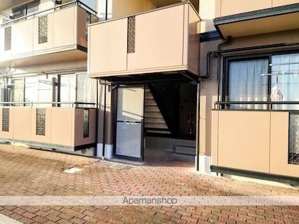 エルスールファミーユ[2LDK/53.46m2]のエントランス1