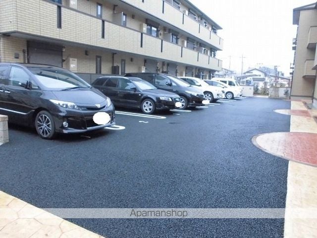 ロイヤルティアラ V・VI VIのその他写真
