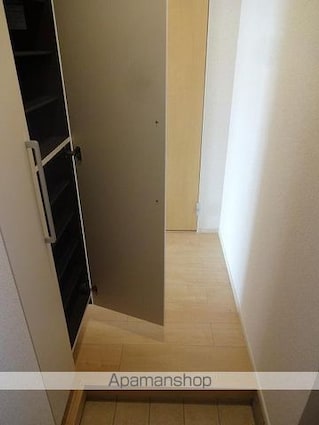 グラン　アイリス　Ⅱ[1LDK/40.36m2]の玄関