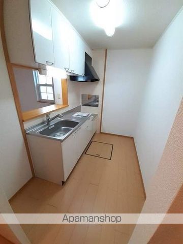 ラフレシールIIIの内装写真