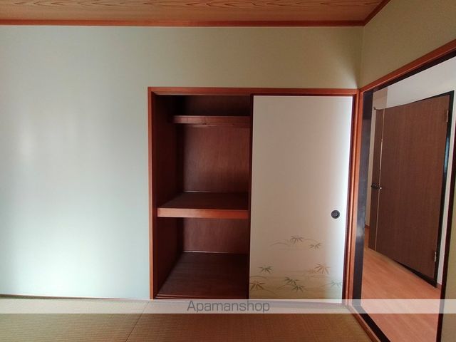 松岡マンションIIの内装写真